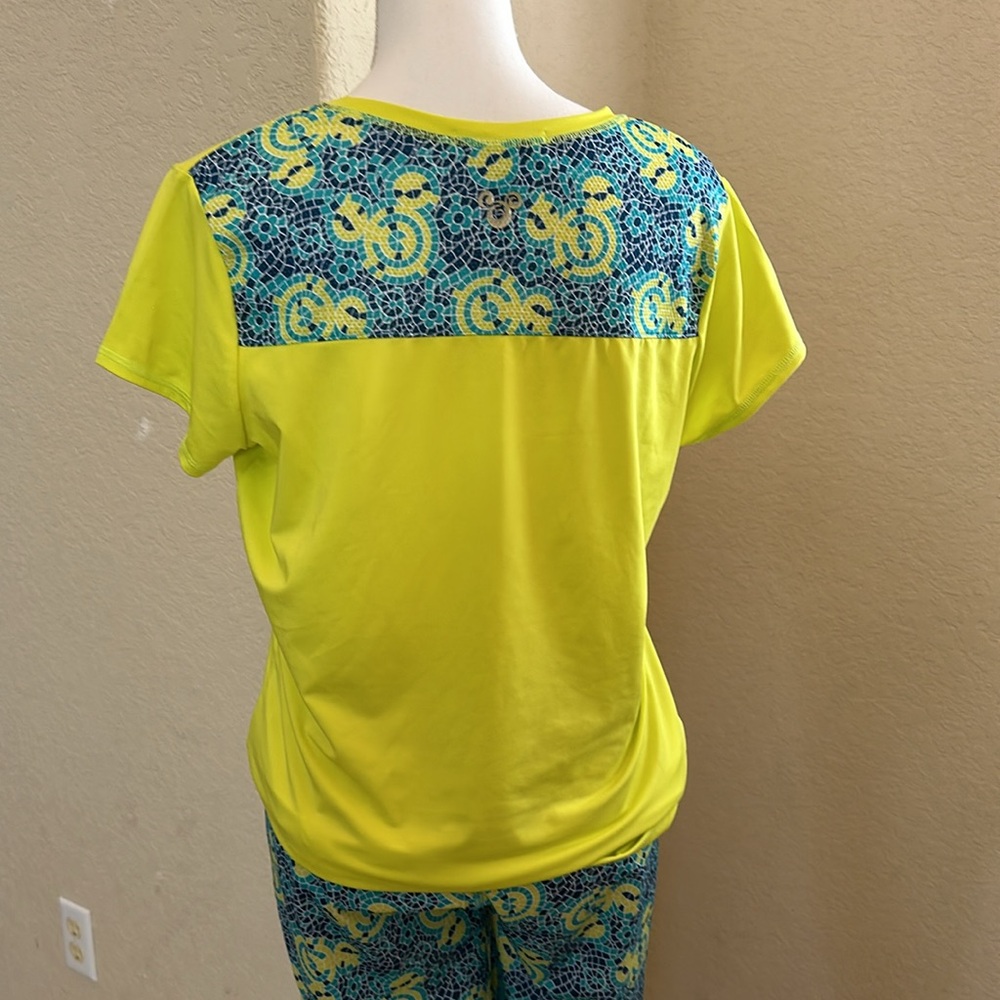 Disney Parks leggings and top size Large & medium - Picture 2 of 8